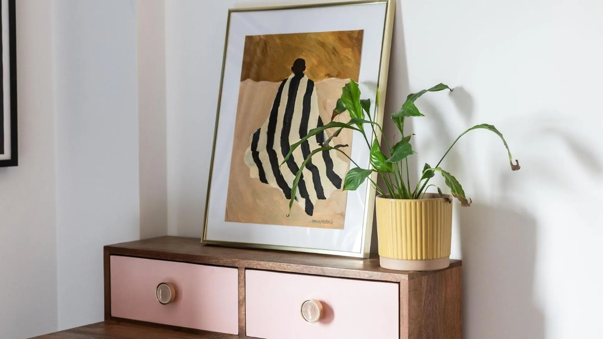 Pass The Keys Stylish Flat Near Charlton Station Apartment London 0*,  United Kingdom